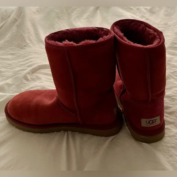👑✅PRICE FIRM✅Women's Burgundy Red UGG Suede Boots