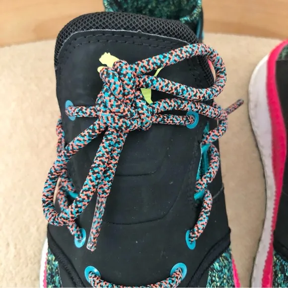 Puma Tsugi Shinsei 90s Bright Plasma Sneakers Kids size 5