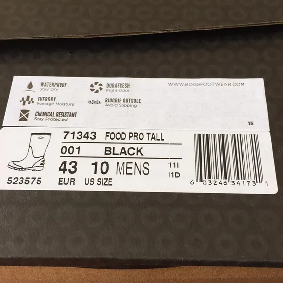 QT4, NIB Men 10, All Environments/Terrain Working 100% Waterproof Stay Dry