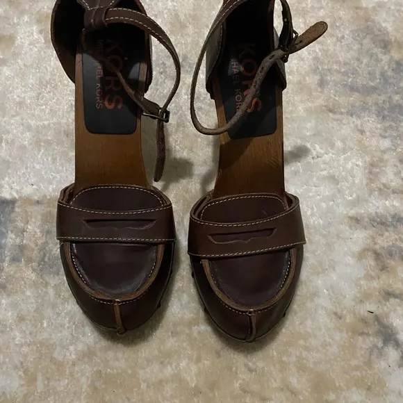 Rare Michael Kors Brown Leather Loafer Heels Made in Italy Size 9