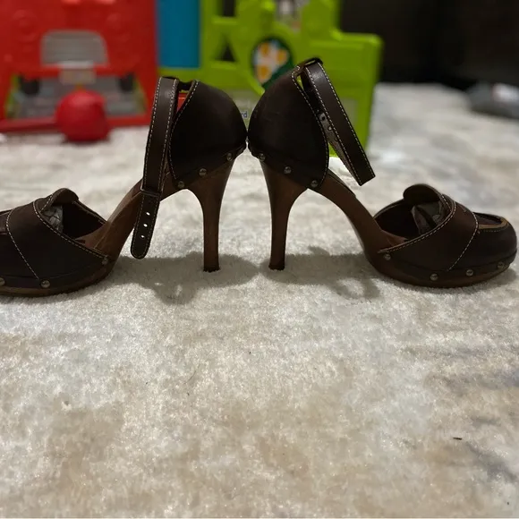 Rare Michael Kors Brown Leather Loafer Heels Made in Italy Size 9
