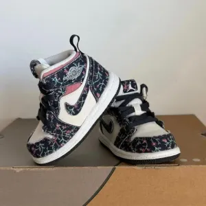RARE Nike Air Jordan 1 Mid SE Floral/Sail Toddler Sneakers  - SZ 5 C
