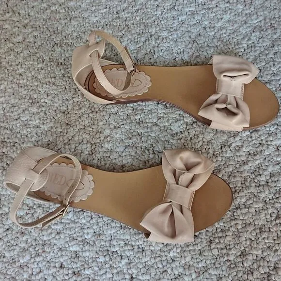 Red Valentino Bow leather Sandals size 37.5