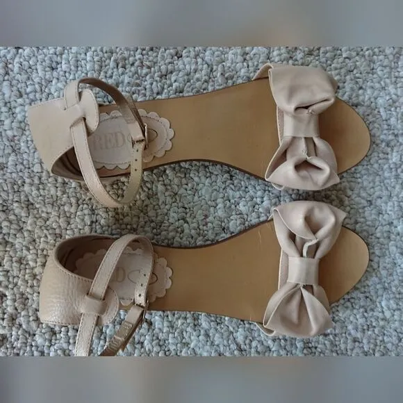 Red Valentino Bow leather Sandals size 37.5