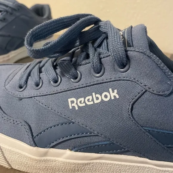 Reebok men’s blue jean Shoes sneakers