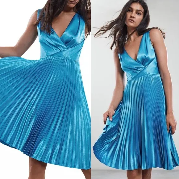 Reiss Alicia Satin Pleated Midi Dress Blue Sz 8 Crossover V-Neck Plunge Neckline