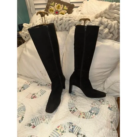 RICHARD TYLER BLACK SUEDE SLEEK HIGH HEEL BOOTS 8