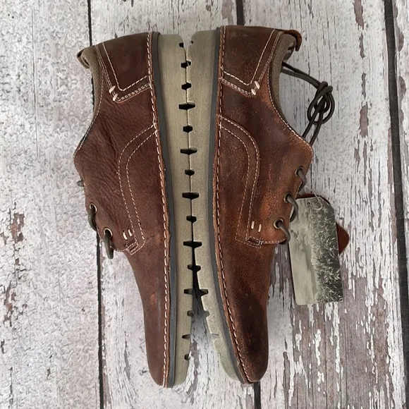 ROAN - Arlo Men’s Distressed Sneaker in Tan Greenland - Sz 11