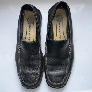 Rockport dark brown (almost black) slip on leather loafers