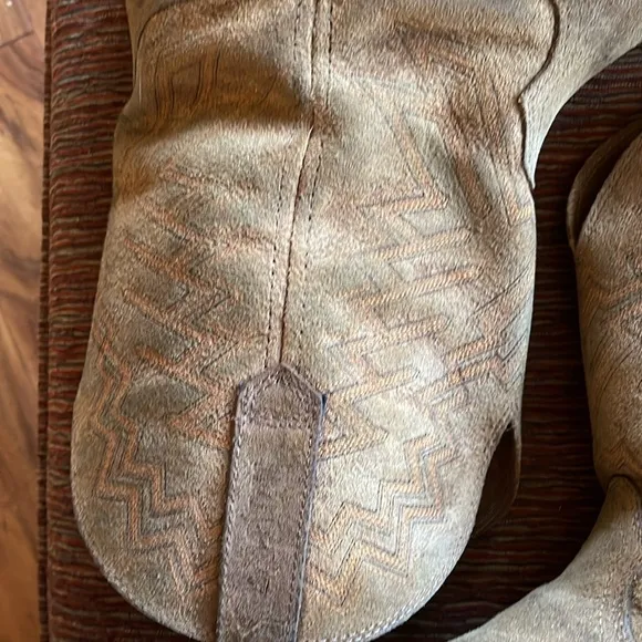 Rocky Men's Brown Pull On Boots. Fair Condition. Size 11M.