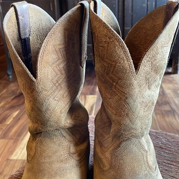 Rocky Men's Brown Pull On Boots. Fair Condition. Size 11M.