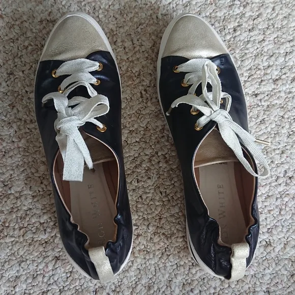 Ron White Nova Metallic Leather Wedge Sneakers size 8.5