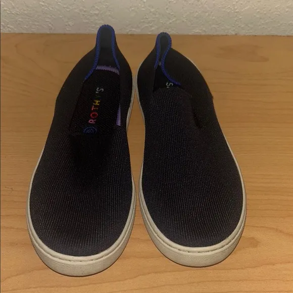 Rothy's Black Slip-On  flats Sneakers size 4 kids