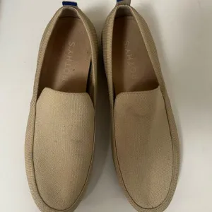 ROTHY’S DRIVER-BEIGE CASUAL SLIP‎ ON FLATS SIZE 10.5M