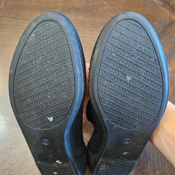 Rothys Flats Womens Size 9 Black Round Toe Slip On Shoe Washable Comfort Stretch