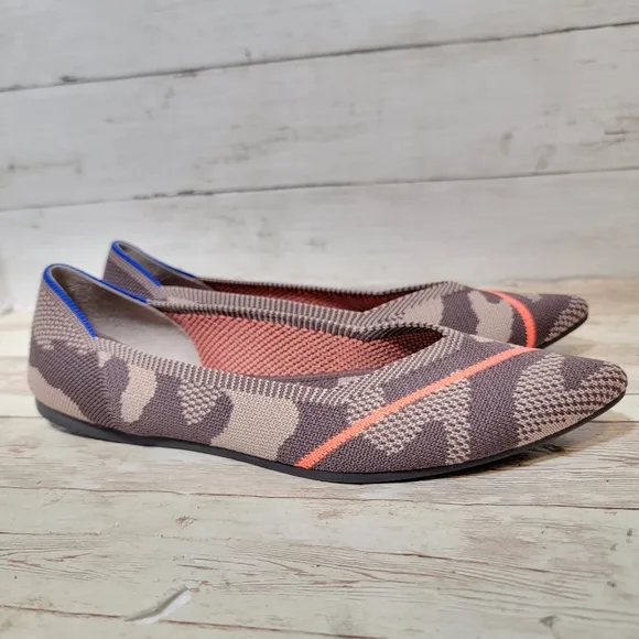Rothy's NWOB the point in Taupe Camo orange stripe
