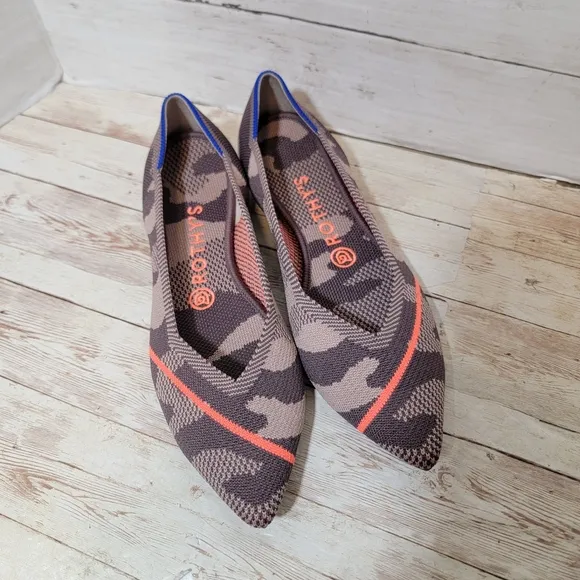 Rothy's NWOB the point in Taupe Camo orange stripe