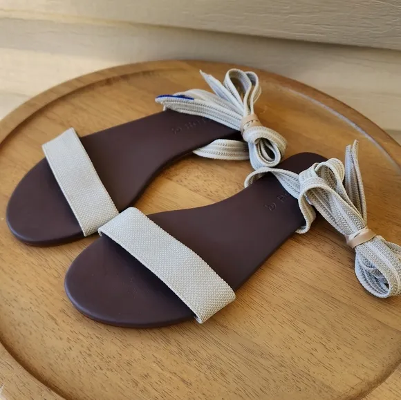 Rothy's strap sandals size 6.5