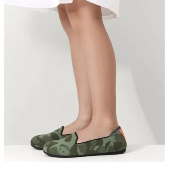 Rothys The Kids Loafer Classic Olive Camo Slip On Flats Shoes Size 12