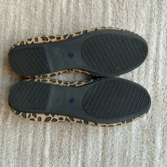 Rothy’s “The Loafer” Mocha Spot Leopard Cheetah Print Loafers Round Toe Size 7.5