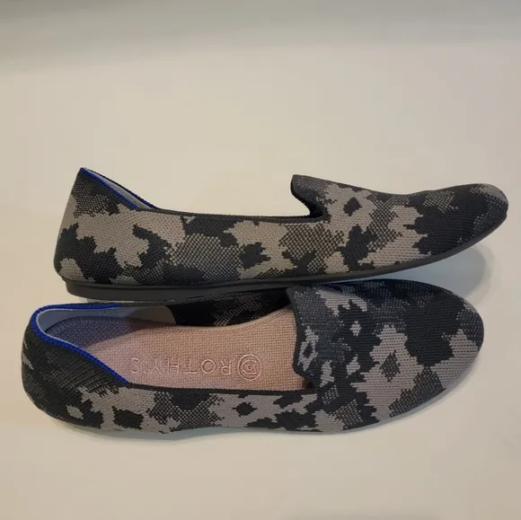 ROTHY'S The Loafer Olive Camo Green Flat Dress Shoes Round Toe Woman Size 9.5