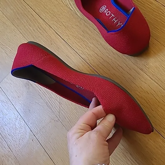 Rothys  the  point slip on flats