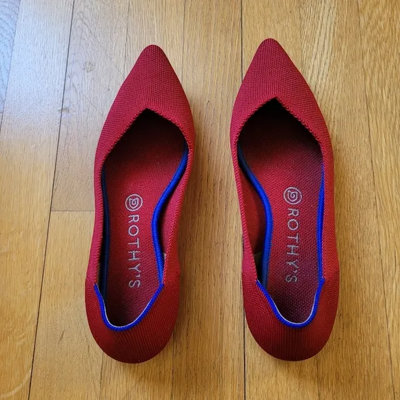 Rothys  the  point slip on flats