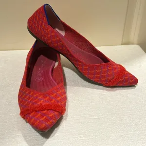Rothy’s women Rare pattern! The Point Slip On Flats Shoe size 9.5 pinkish coral