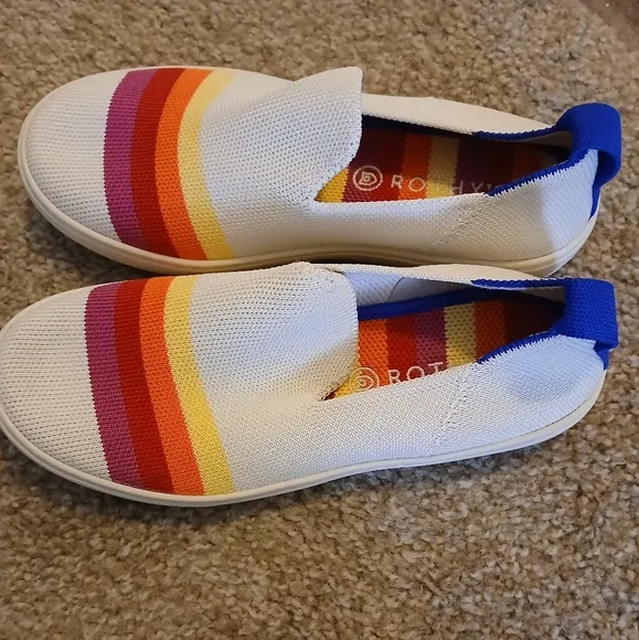 Rothy's Youth Spring Summer Vacay White Slip-On Sneakers With Rainbow Stripes 3