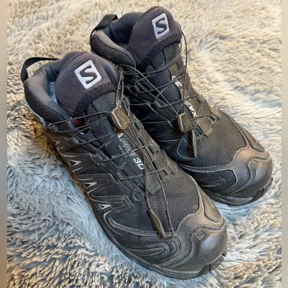 Salomon XA Pro 3D GORE-TEX boots men’s size 9.5