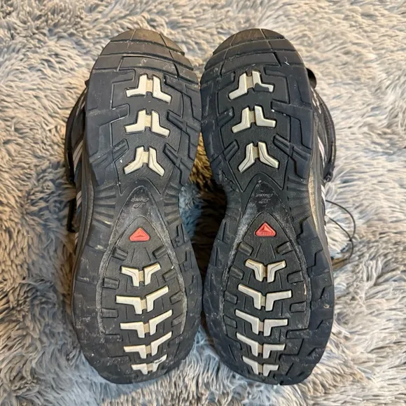 Salomon XA Pro 3D GORE-TEX boots men’s size 9.5