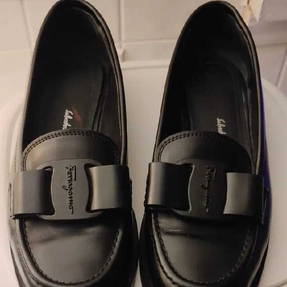 Salvatore Ferragamo Black Leather Loafers for Women