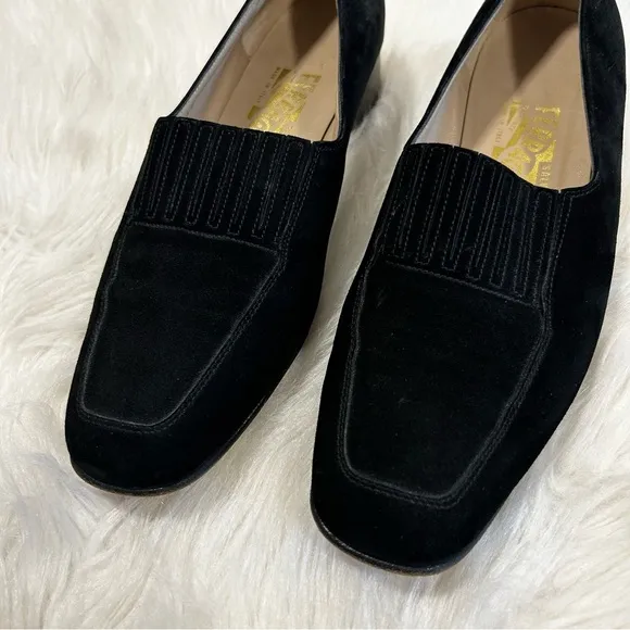 Salvatore Ferragamo Black Suede Square Toed Loafer Shoes Size 8.5