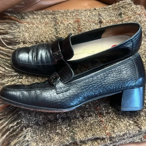 Salvatore Ferragamo Boutique Black Embossed Croc Loafer w/Gunmetal Horsebit