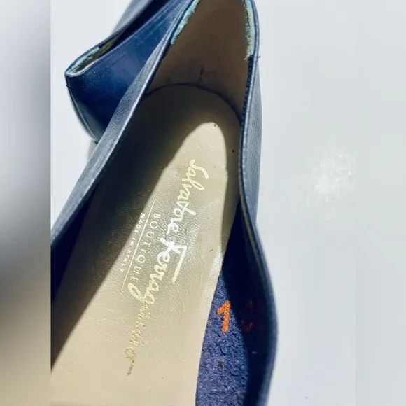 Salvatore Ferragamo Loafers Flats Leather Slip On Blue Mocasines Women’s 8.5