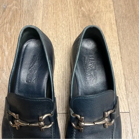 Salvatore Ferragamo moccasin Gancini Loafers US 10 UK 9 Midnight Blue Leather