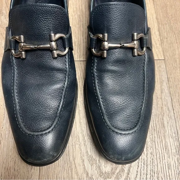 Salvatore Ferragamo moccasin Gancini Loafers US 10 UK 9 Midnight Blue Leather