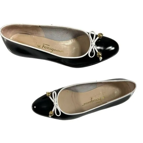 Salvatore Ferragamo Sz 4C Black Leather Ballet Flats with bow detail women’s