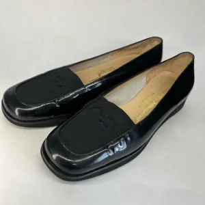 Salvatore Ferragamo Women's Flats Size 7B Black Leather Loafers Slip On Logo