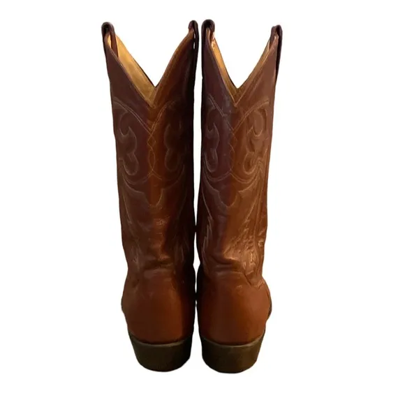 Sanders leather boots