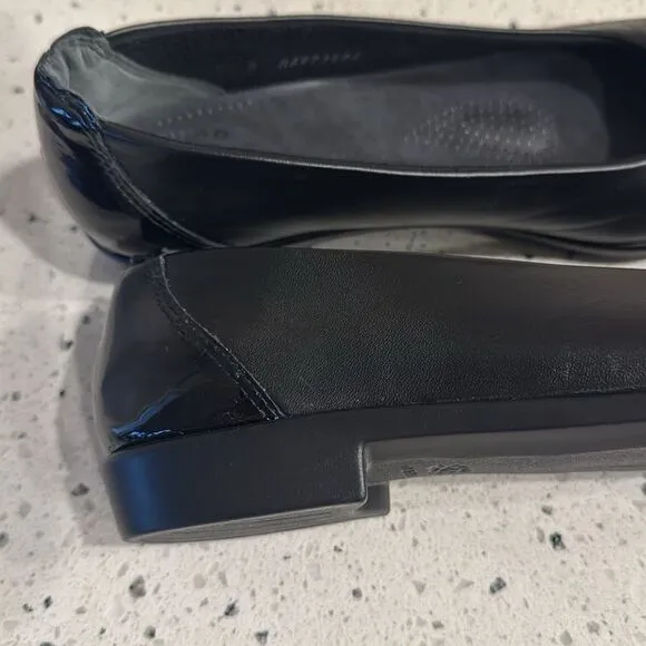 SAS Comfort Slip On Black Leather Shoes Toe Bow Flats Mqde in USA SZ 8.5 NARROW