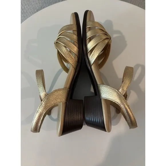 SAS Gold Metallic Leather Strap Dress Sandals Size 7.5 M
