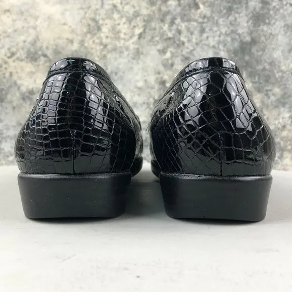 SAS NWOT Women's Size 8.5N Simplify Black Leather Croc Slip On Comfort Loafers