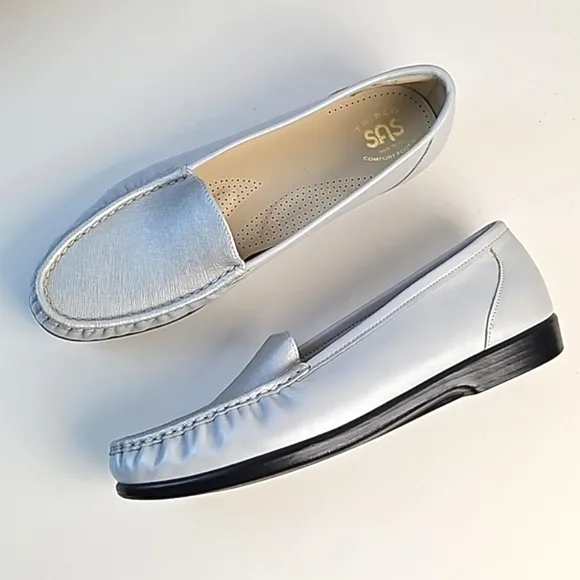 Sas Simplify Leather Tripad Comfort Slip-on Moccasin Loafer in Silver Cloud
