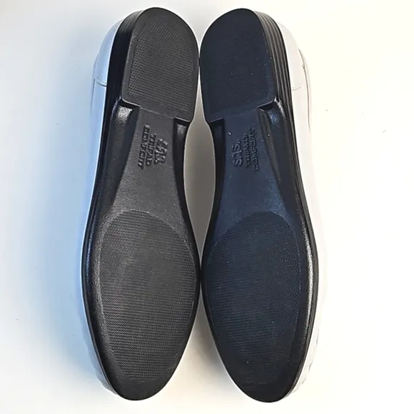 Sas Simplify Leather Tripad Comfort Slip-on Moccasin Loafer in Silver Cloud