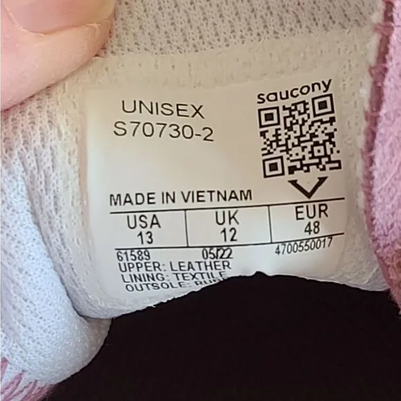 Saucony Purple Sneakers for Comfort and Style
