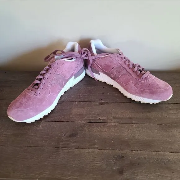 Saucony Purple Sneakers for Comfort and Style