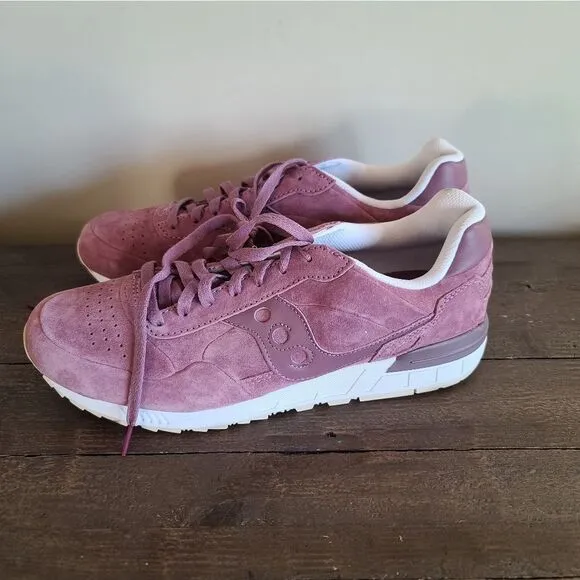 Saucony Purple Sneakers for Comfort and Style