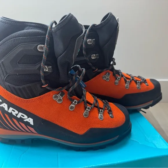 Scarpa Men's Mont Blanc Pro GTX Mountaineering Boots