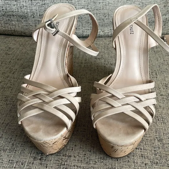 Schutz Platform Nude Cork Wedge Sandals Size 38.5 B